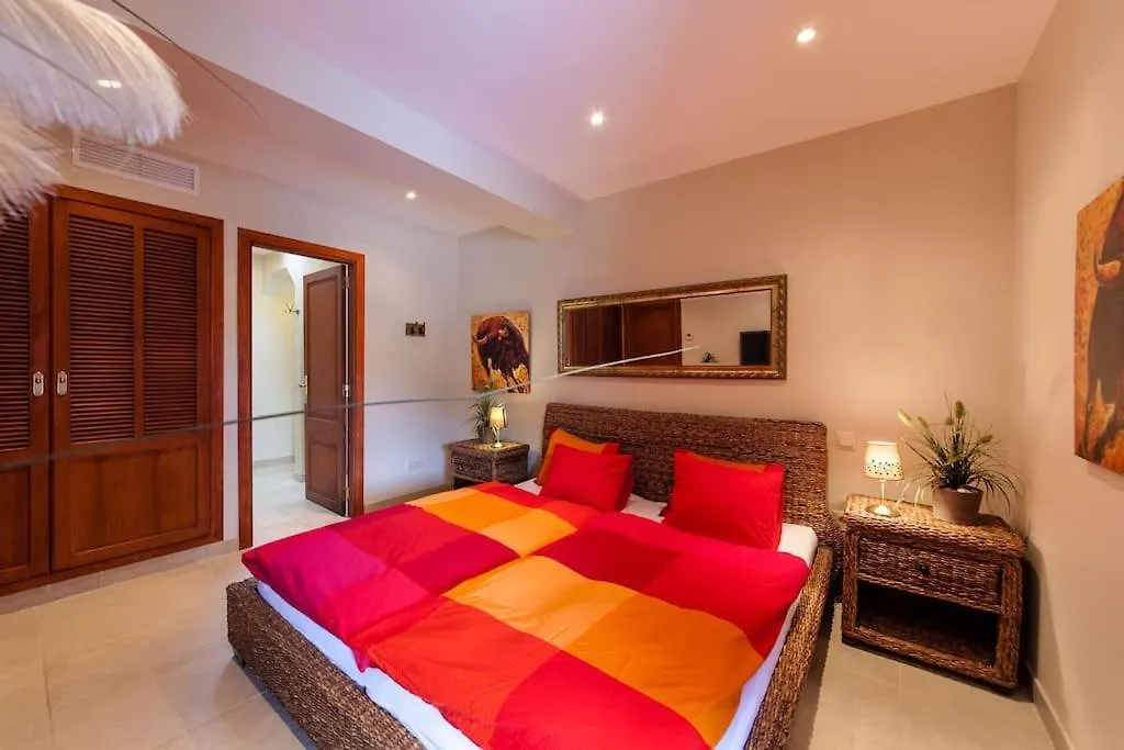 Holiday home Finca Wellnatura Mit Sauna, Kamine, Badewanne Arta