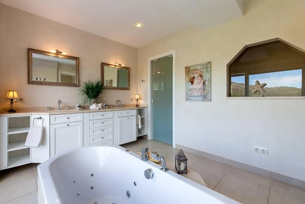 Finca Wellnatura Mit Sauna, Kamine, Badewanne Arta 0*,  Spain